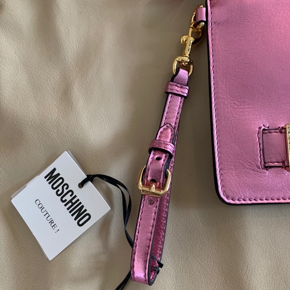 MOSCHINO Logo-Plaque Leather Clutch - Picture 3 of 16